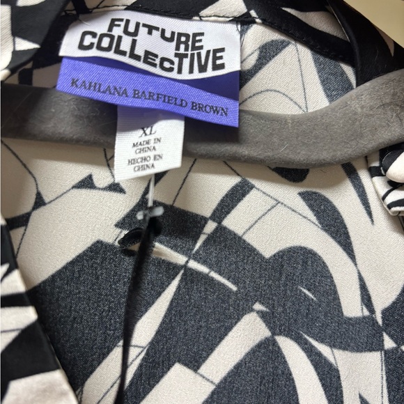 Future Collective Abstract Black and White Patterned Dress XL NWT - Picture 5 of 6
